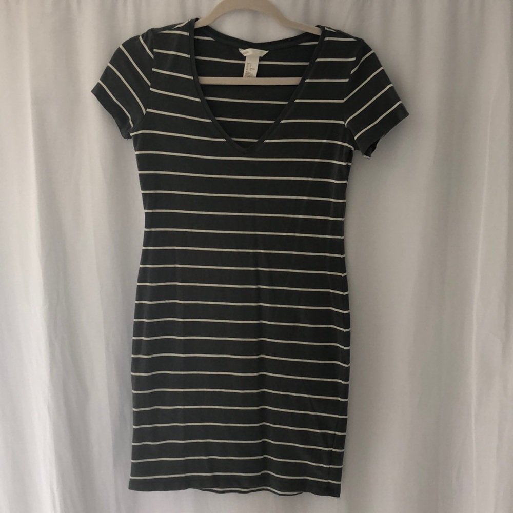 H&M Women’s cotton t-shirt dress